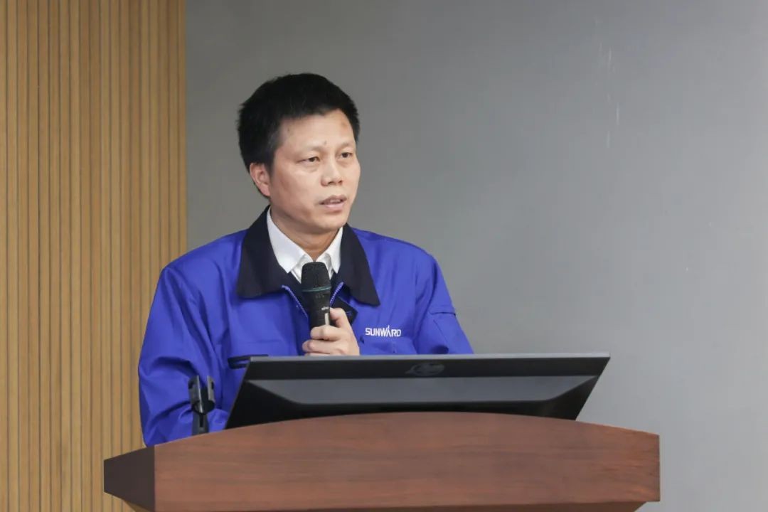 2021中国（长沙）国际工程机械设计大赛暨“设计之星”评比活动Z6人生就是博智能组“创新设计工作营”开营啦！