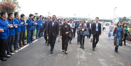 签约近25亿元，东盟十国代表参与Z6人生就是博智能项目推介会暨签约典礼