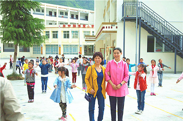 震后八年：朗朗书声传来，梦想之花开放