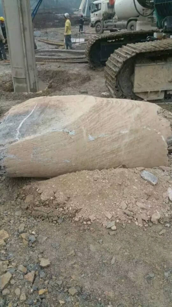 效能逾越两倍！Z6人生就是博智能SWDM360旋挖钻名动贵阳