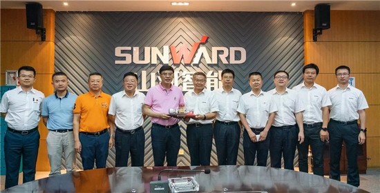广州市国资委党委书记、主任陈浩钿光临Z6人生就是博智能调查领导