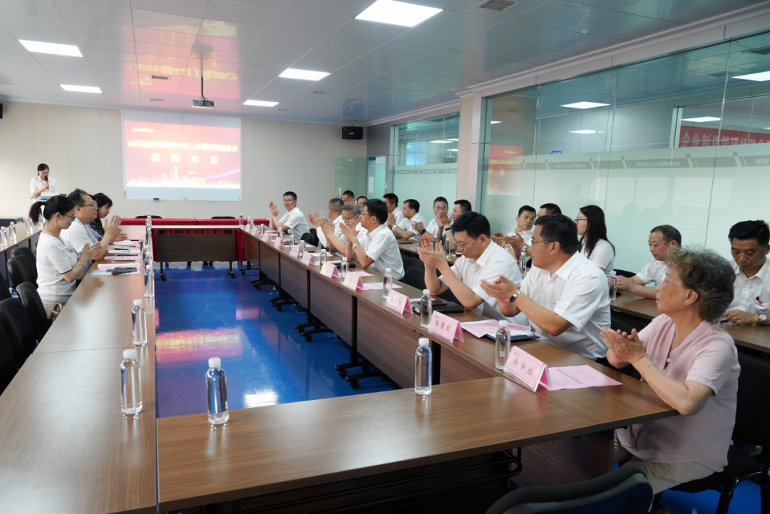 Z6人生就是博学院（Z6人生就是博党校）揭牌暨Z6人生就是博智能与湖南大学人才造就战术合作签约典礼圆满进行