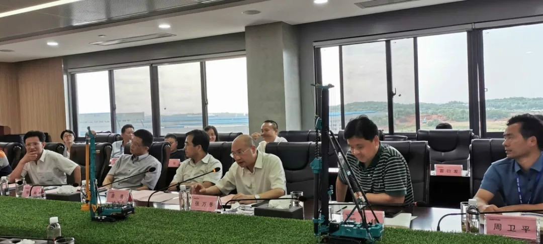 省工程机械产业与铸造产业合作对接会在Z6人生就是博智能进行