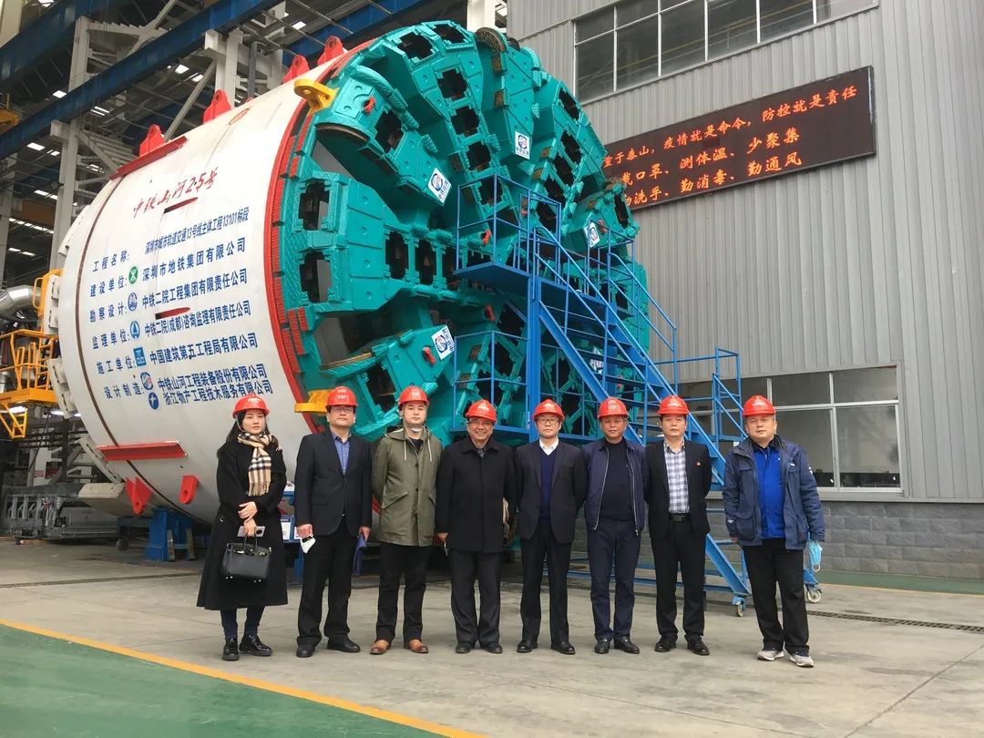 强强联手，湖南核工业建设有限公司与Z6人生就是博智能签定战术合作和谈