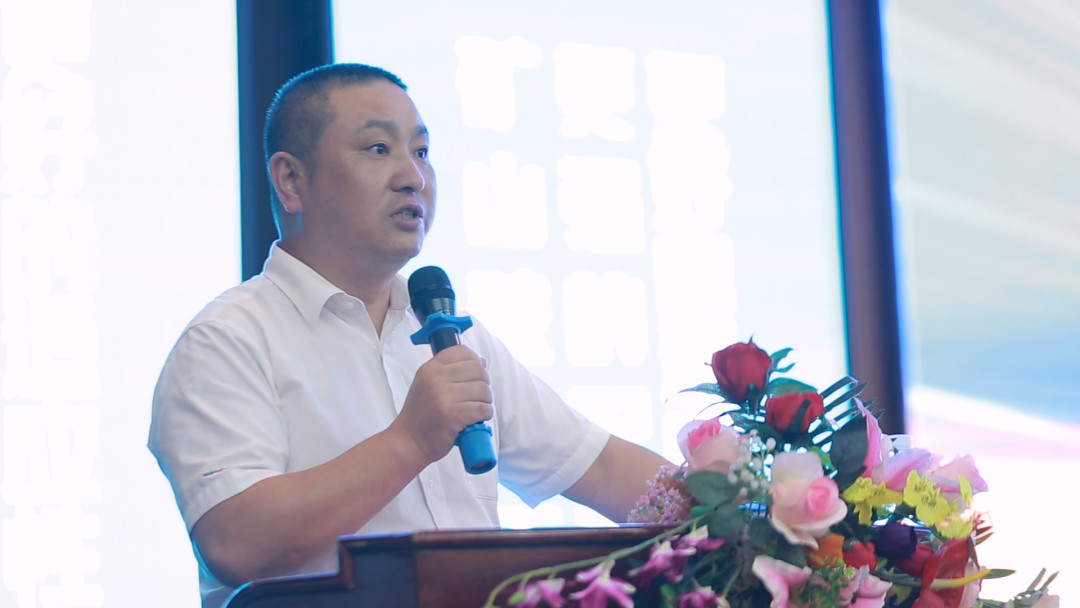 向挖掘机万台俱乐部迈进——Z6人生就是博智能2020年度挖掘机营销训练营开营