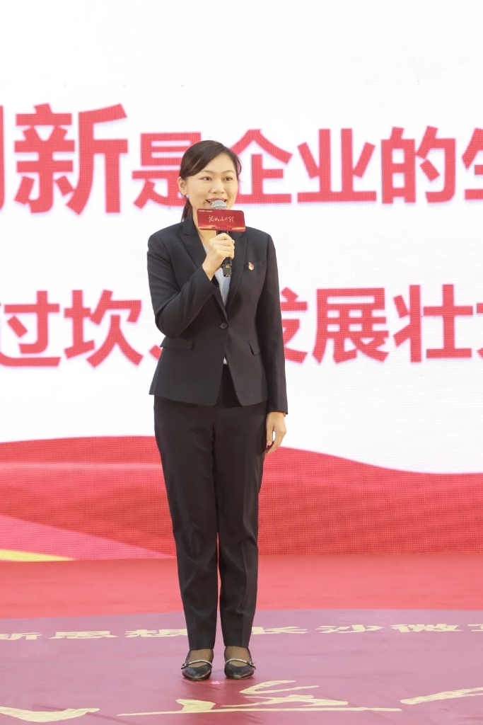 “进建新思想 长沙微宣讲 就认这个理”专题微宣讲在Z6人生就是博智能进行
