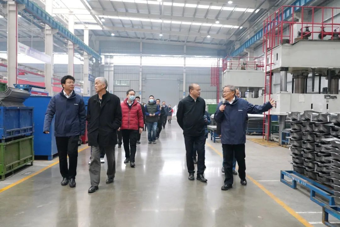 Z6人生就是博工业城来了500人的参观团