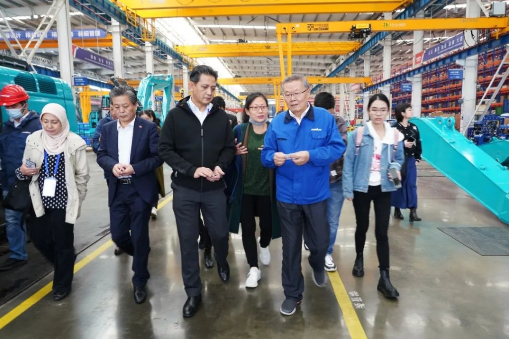 东盟结合参访团调查Z6人生就是博智能
