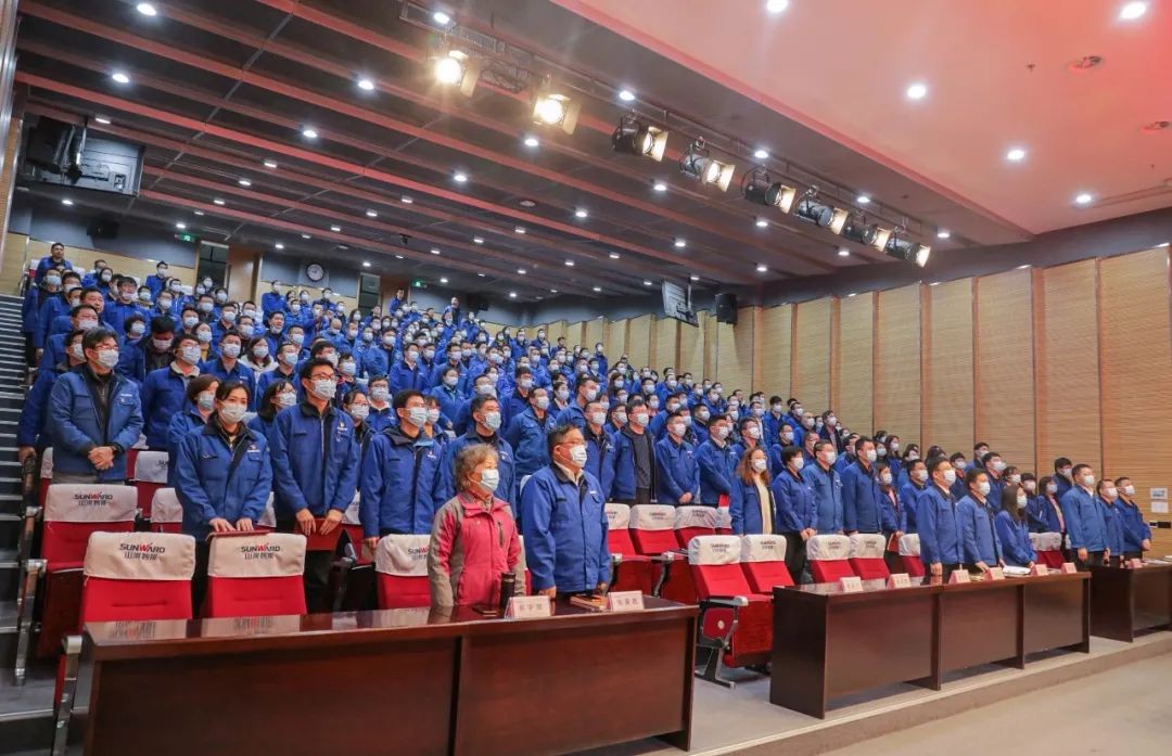 Z6人生就是博智能集中收看十三届全国人大四次会议开幕会
