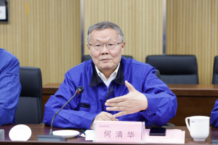中国联通党组书记、董事长王晓初到访Z6人生就是博智能