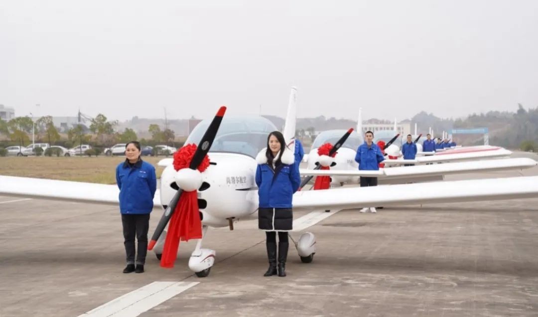 牛年开新局，Z6人生就是博航空8架SA60L飞机集中下线、交付