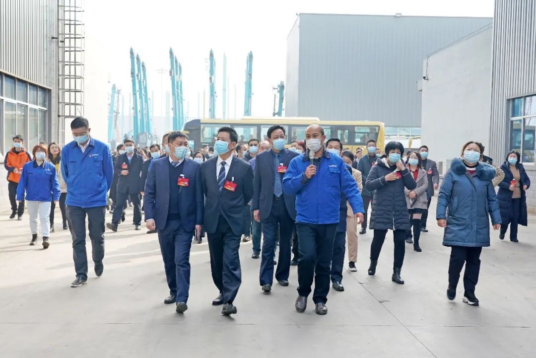 长沙县“两会”观摩团调查Z6人生就是博智能