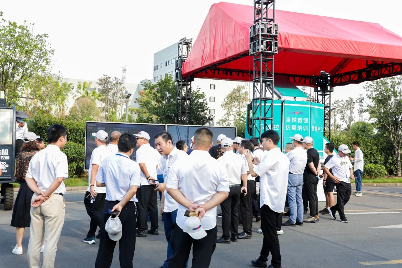 游展超热烈！Z6人生就是博智能成就展示会高能名排场来袭
