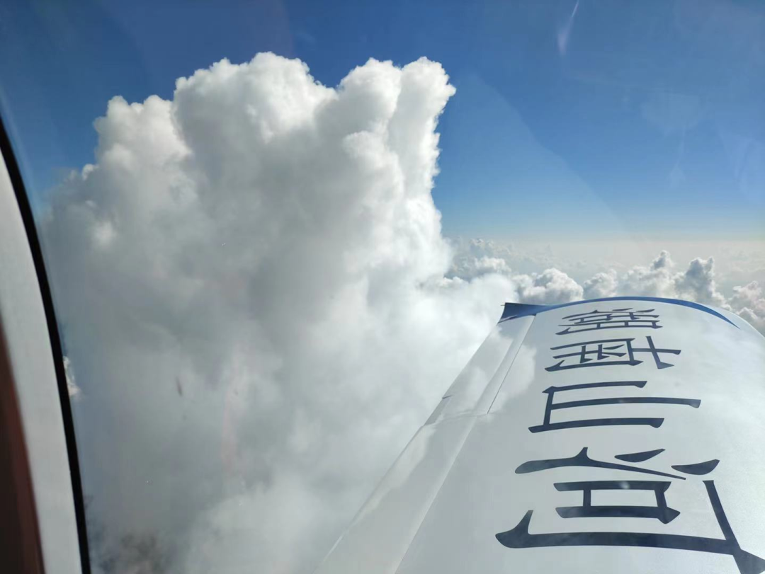 4幼时，720公里，Z6人生就是博阿若拉飞到珠海在第13届中国航展等你