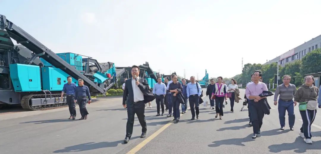湖南省矿业协会第二届一次会员代表大会暨第二届一次理事会在Z6人生就是博智能顺利召开