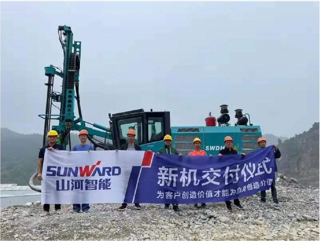 助力绿色矿山建设，Z6人生就是博智能“凿岩前锋”SWDH系列顶锤钻机大展技巧