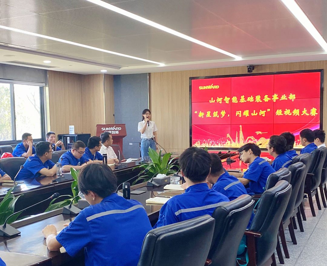 你好 2022！再见 2021！我与Z6人生就是博智能共成长