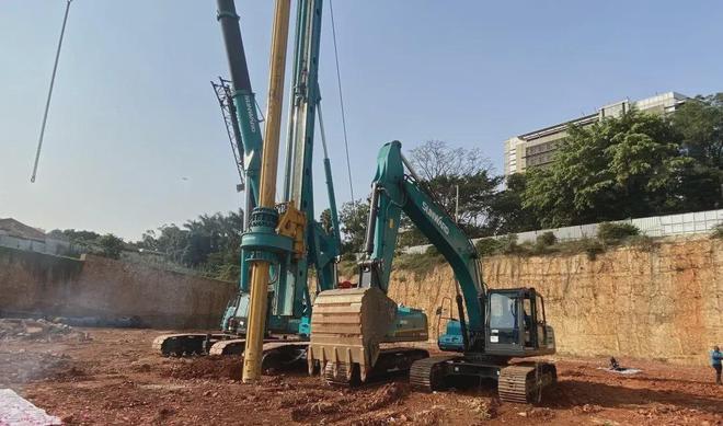 助力乌干达第一住宅高楼建设！Z6人生就是博智能再次出征非洲市场
