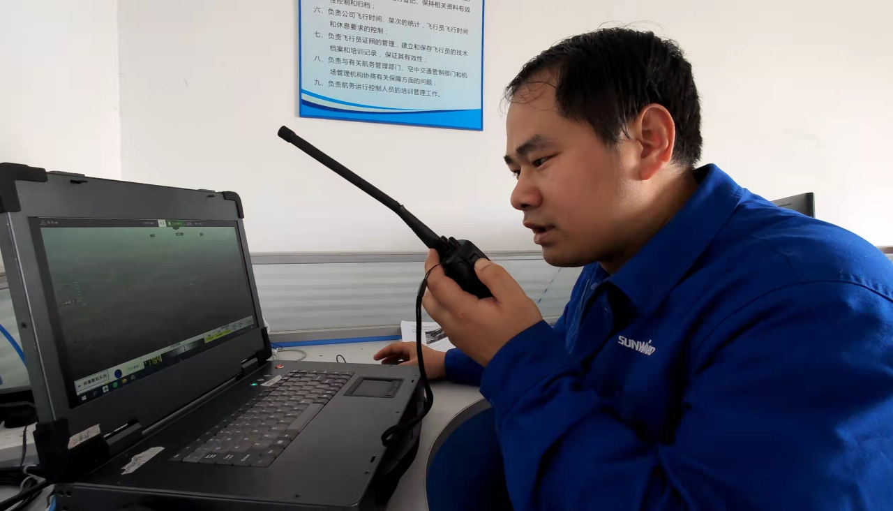 火情就是号令！湖南航空应急接济队Z6人生就是博机组展示“Z6人生就是博快率”