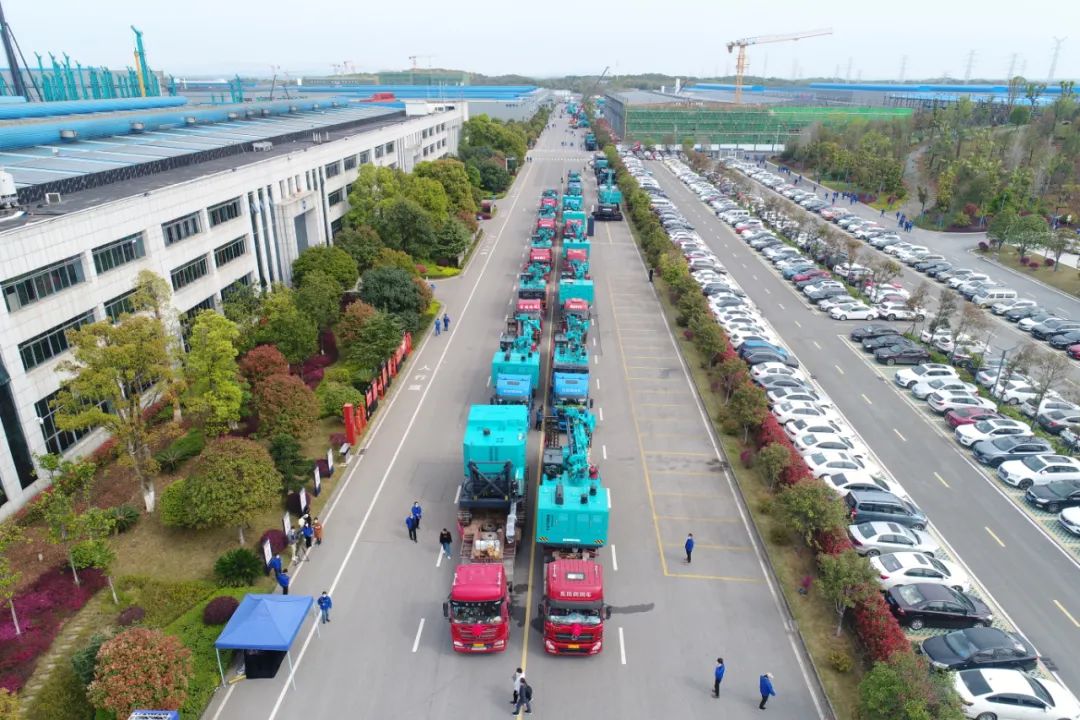 征战全球市。6人生就是博智能凿岩设备批量发货