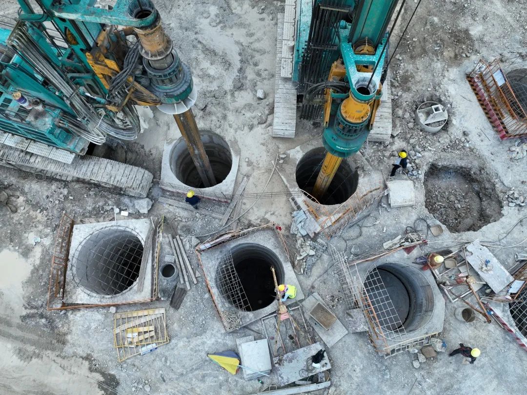 展示施工“奇效”！Z6人生就是博智能旋挖钻机强势助力炉慈高快公路建设