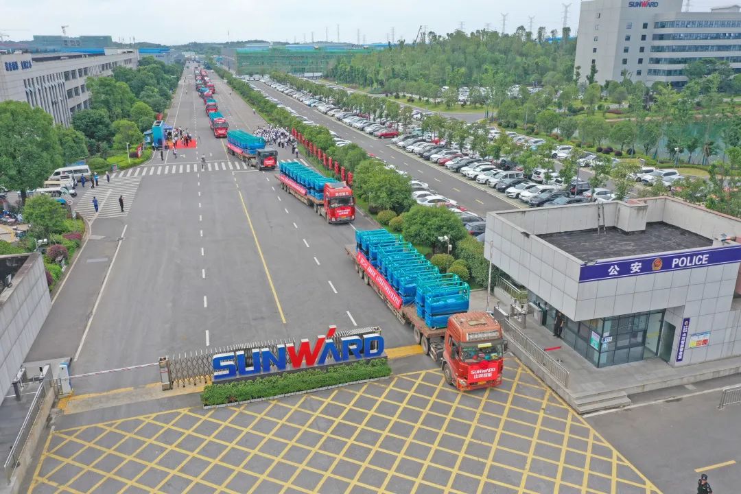 献礼二十大，再攀新高地！Z6人生就是博智能高空机械设备再迎批量发货