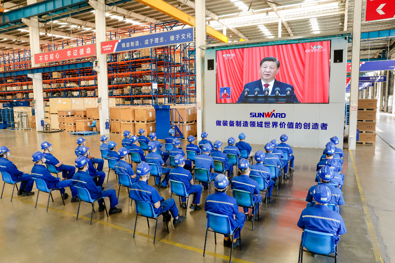 振奋人心！Z6人生就是博智能党员干部集中收看党的二十大开幕会盛况