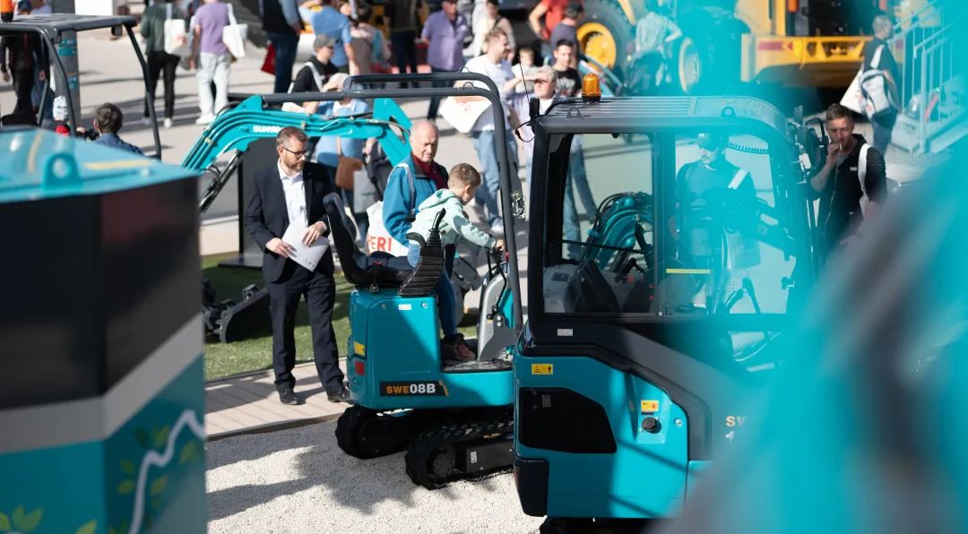 Bauma 2022 | 一组火热现场图带您沉温Z6人生就是博智能德国宝马展之旅