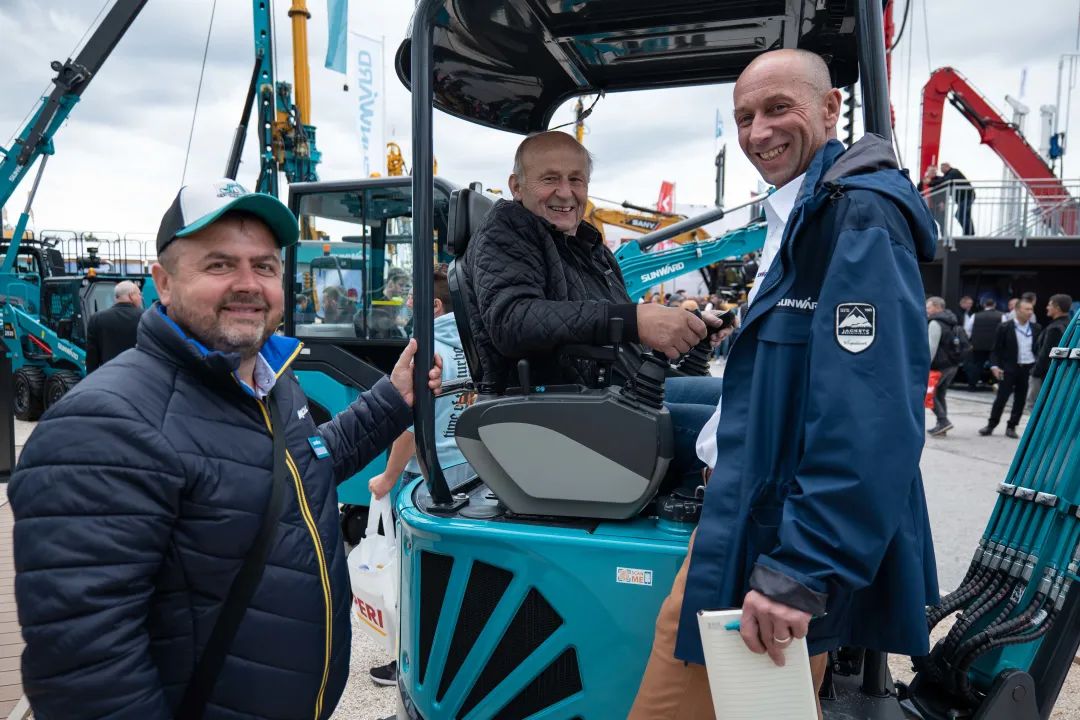Bauma 2022 | 一组火热现场图带您沉温Z6人生就是博智能德国宝马展之旅
