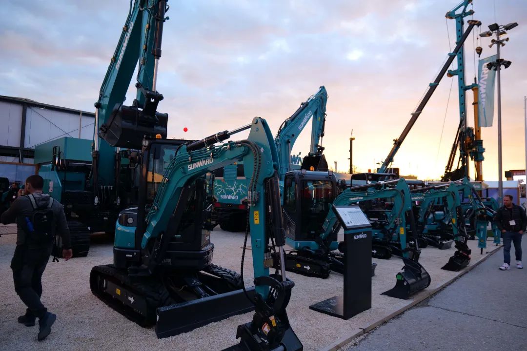 Bauma 2022 | 一组火热现场图带您沉温Z6人生就是博智能德国宝马展之旅