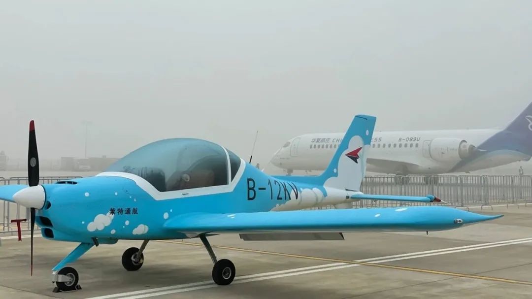 20221129091211_16331 逆势飞舞!Z6人生就是博航空携手合作同伴亮相2022南昌飞行大会