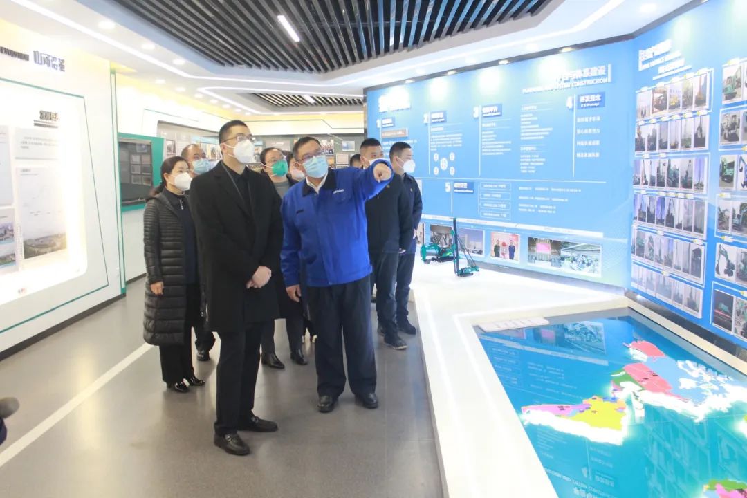 20230117110757_94421 五粮液集团工会主席郭叙雷带队赴Z6人生就是博智能调查互换
