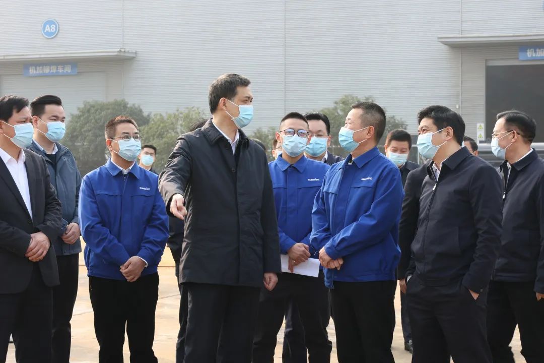 20230221094837_41300 湖南省副省长周海兵调研Z6人生就是博智能