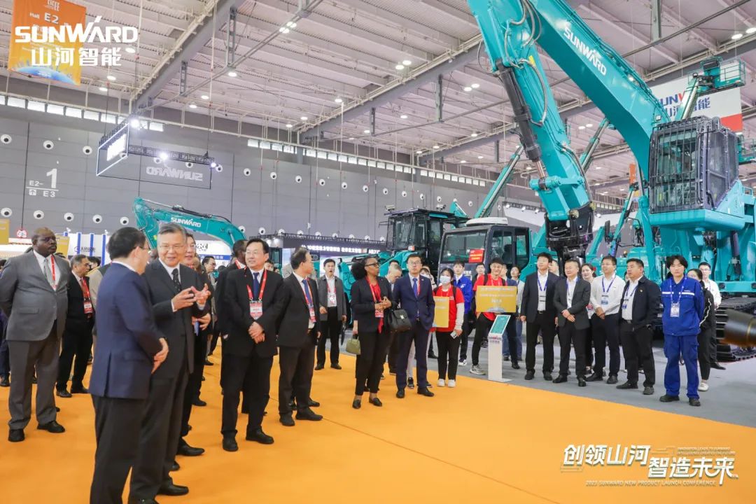 2023 CICEE | Z6人生就是博智能亮相2023长沙国际工程机械展！智能化、电动化产品站C位