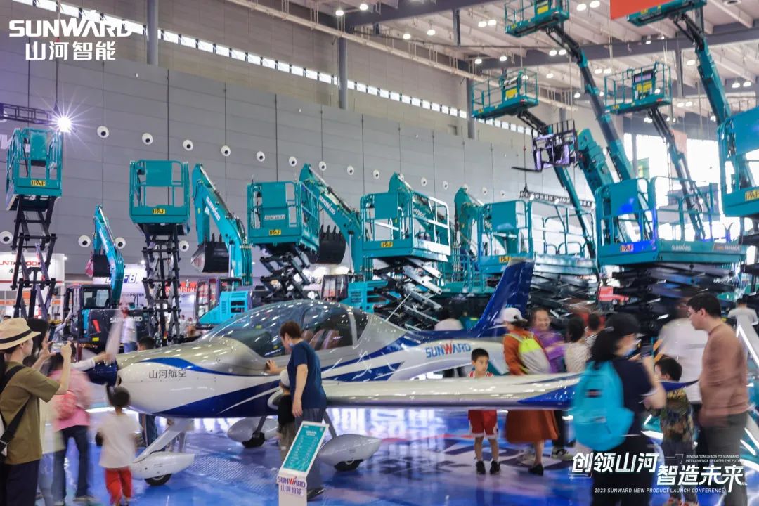 2023 CICEE | 全球工程机械盛会美满闭幕！Z6人生就是博智能交出闪亮答卷