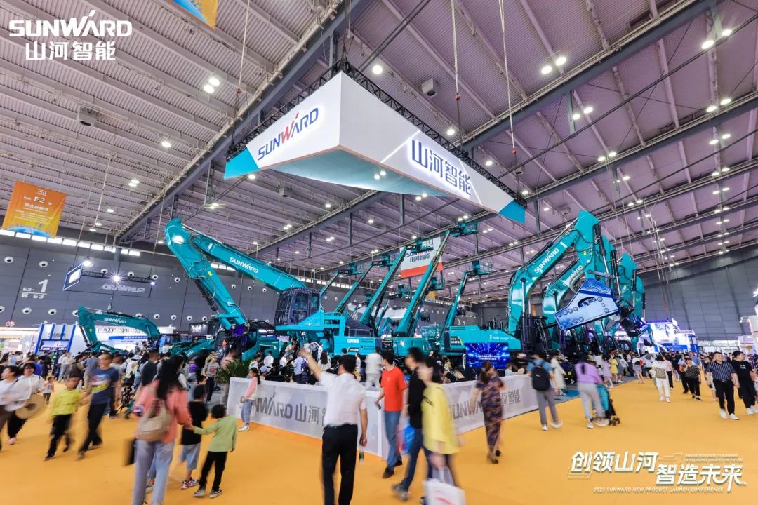2023 CICEE | 全球工程机械盛会美满闭幕！Z6人生就是博智能交出闪亮答卷