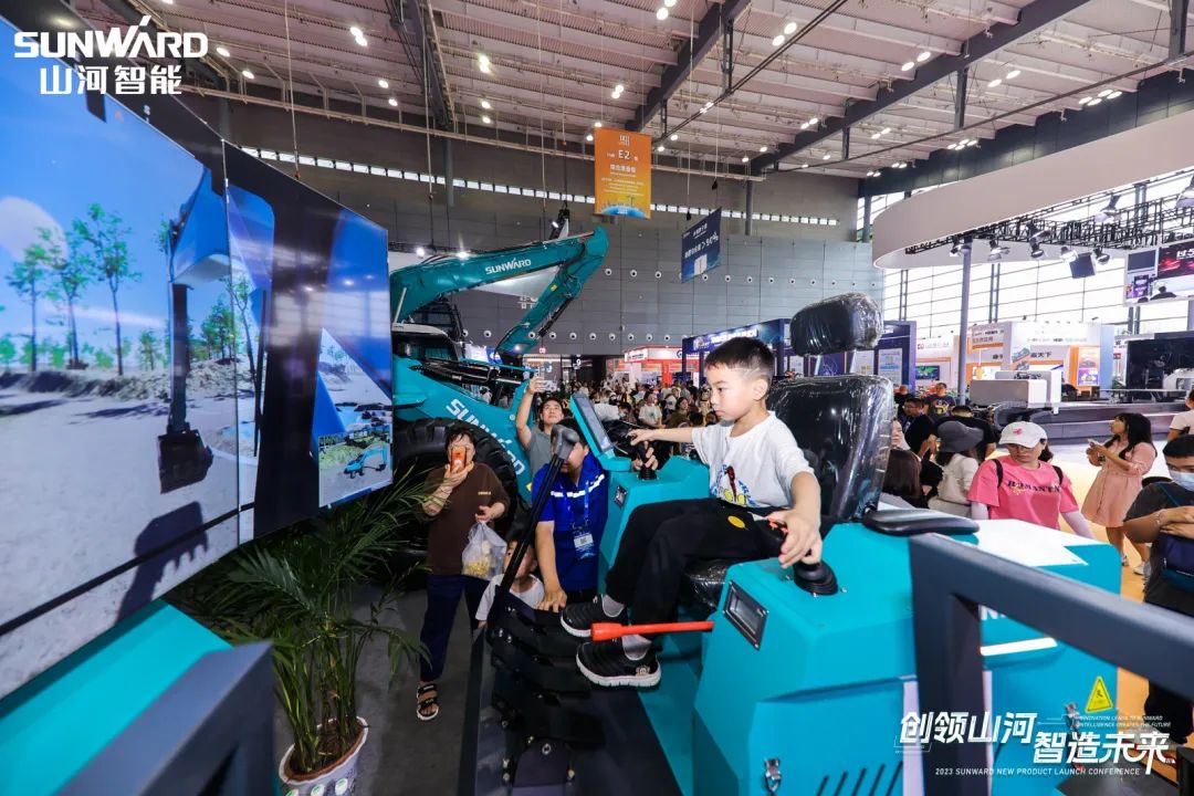 2023 CICEE | 全球工程机械盛会美满闭幕！Z6人生就是博智能交出闪亮答卷