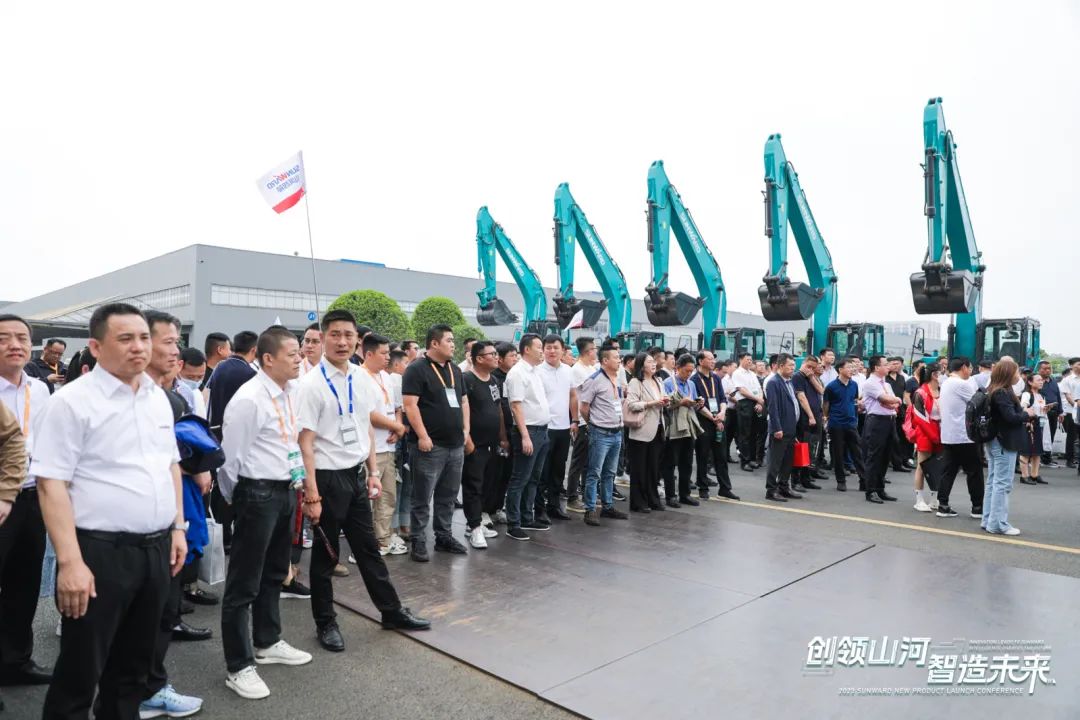 2023 CICEE | 全球工程机械盛会美满闭幕！Z6人生就是博智能交出闪亮答卷