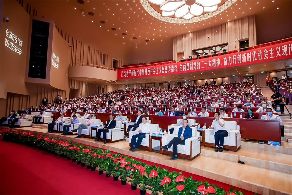 两项单冠，行业唯一！Z6人生就是博智能两款桩工产品同获造作业单项冠军