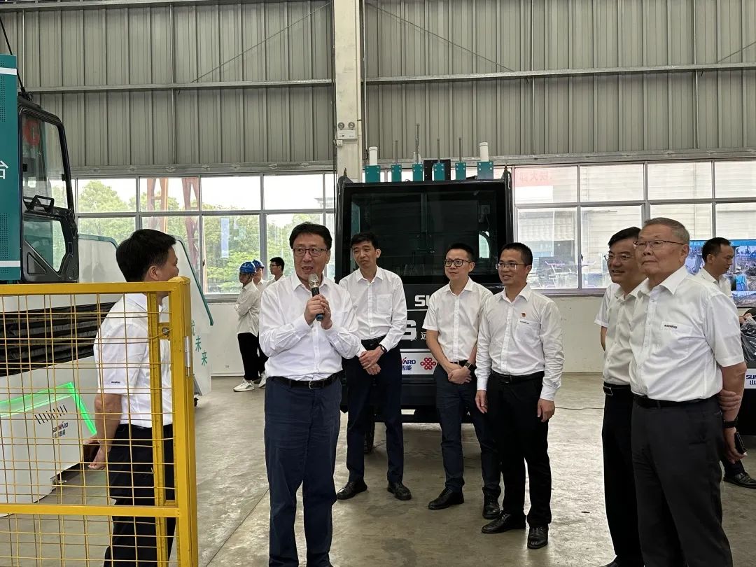 20230607082054_46852 中国联通集团副总经理梁宝俊到访Z6人生就是博智能