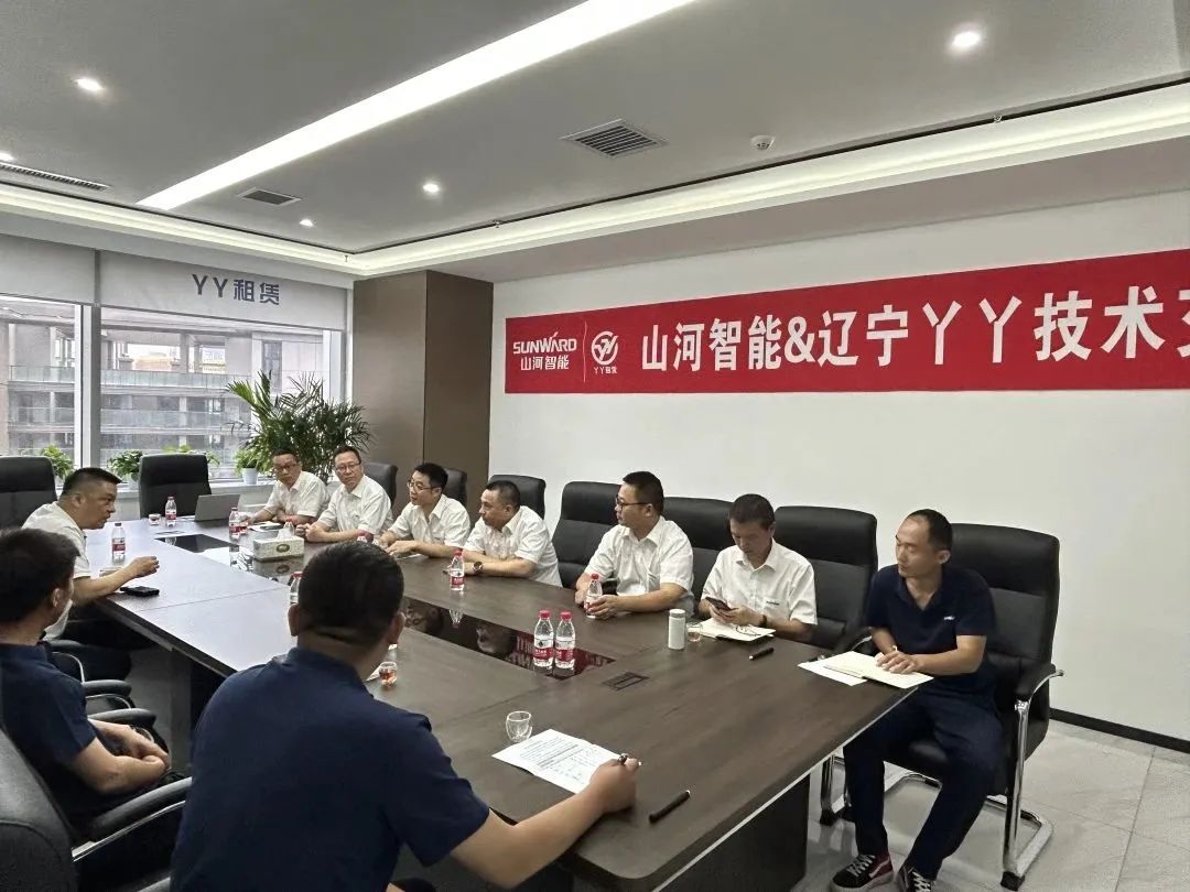 20230627200137_56920 倾听客户心声!Z6人生就是博智能高空机械“服务万里杏妆走进东北