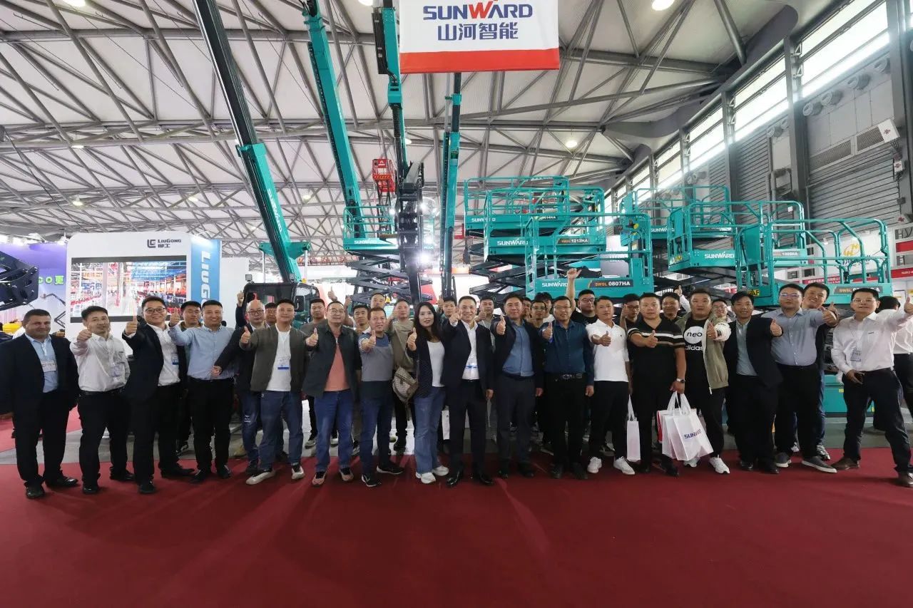 精品出击，闪灼魔都！Z6人生就是博智能全系列高空机械亮相2023亚洲国际高空展