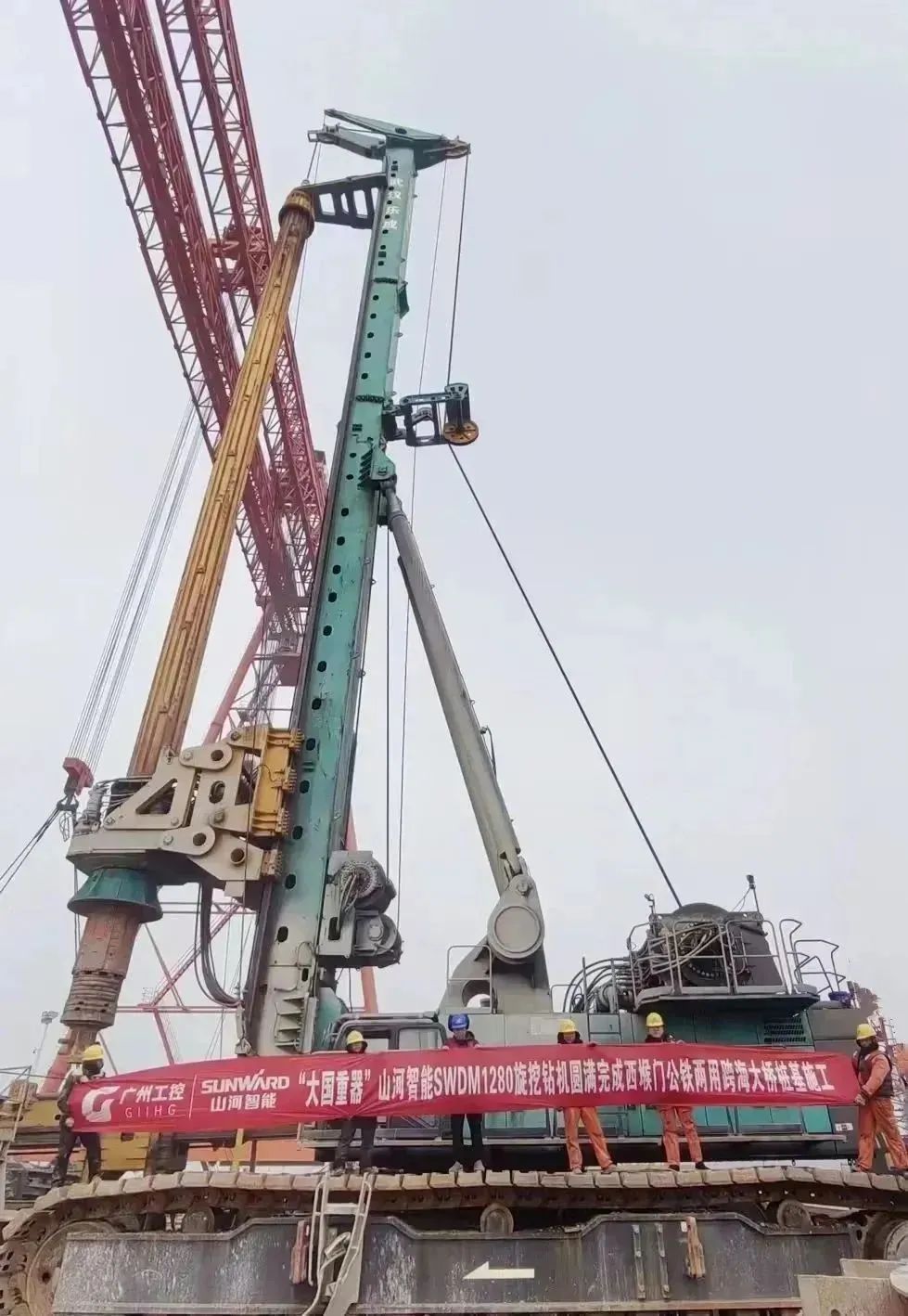 全面得胜!Z6人生就是博智能超等旋挖钻机圆满实现甬舟铁路西堠门公铁两用大桥桩基施工工作