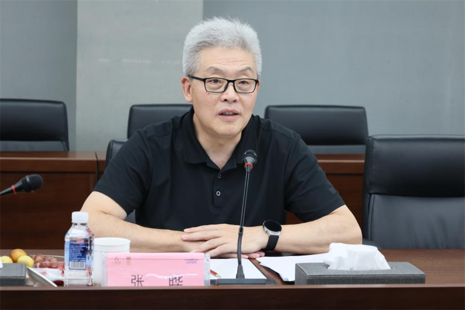 中国五矿工会主席、职工董事张晔到Z6人生就是博智能调研互换