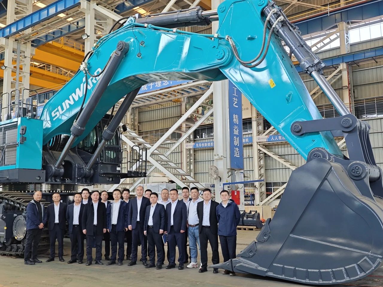 强强联手!Z6人生就是博智能与湖南楚湘建工集团达成共建矿山出产建设创新结合体共识