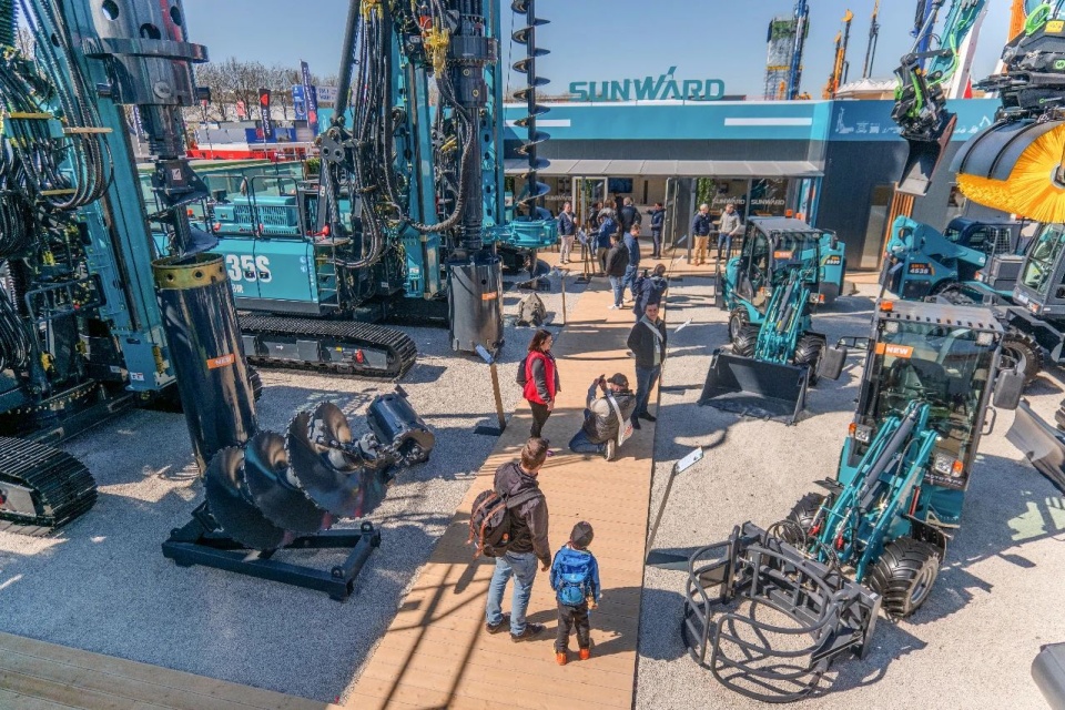 Bauma 2025 | 聚焦2025德国宝马展，索求Z6人生就是博智能的创新设备与可持续解决规划