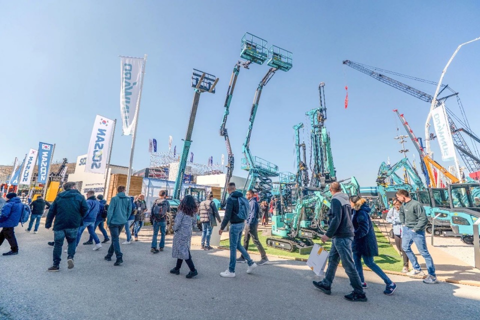 Bauma 2025 | 聚焦2025德国宝马展，索求Z6人生就是博智能的创新设备与可持续解决规划