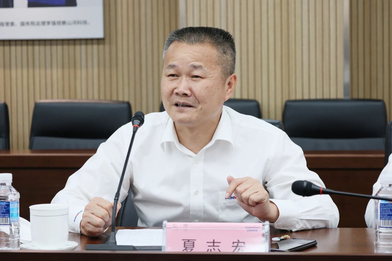 天能控股集团党委书记、董事长张天任率队到访Z6人生就是博智能