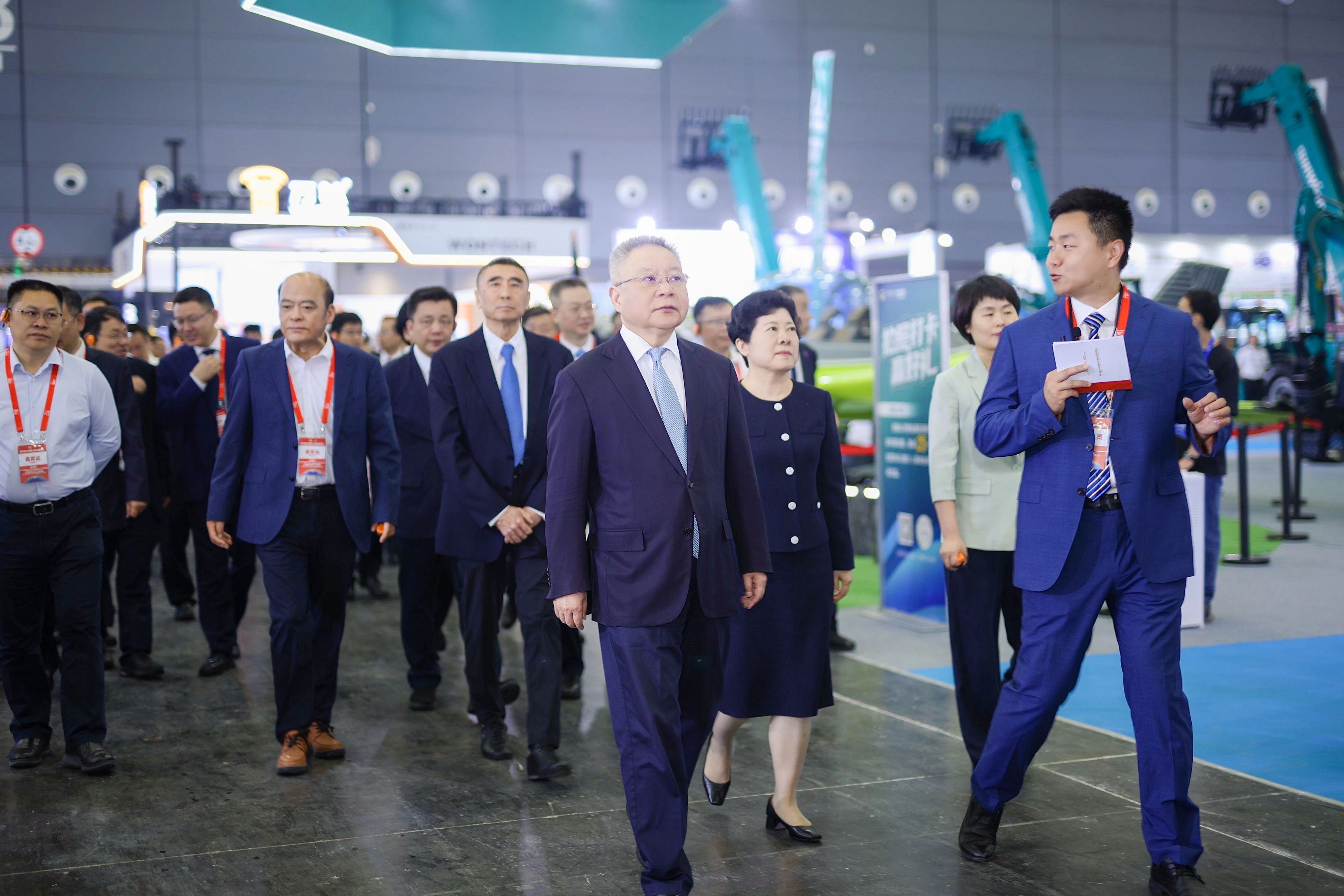 2025 CICEE | 圆满收官！Z6人生就是博智能展区亮点杰出回首