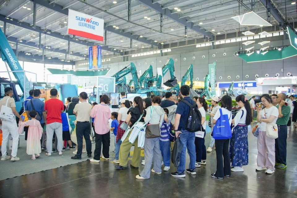 2025 CICEE | 圆满收官！Z6人生就是博智能展区亮点杰出回首